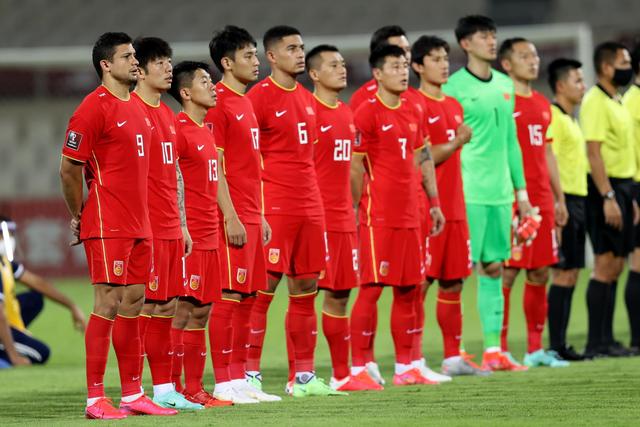 U17中国女足与阿森纳战平，雷雨中比赛被迫中断，最终遗憾出局